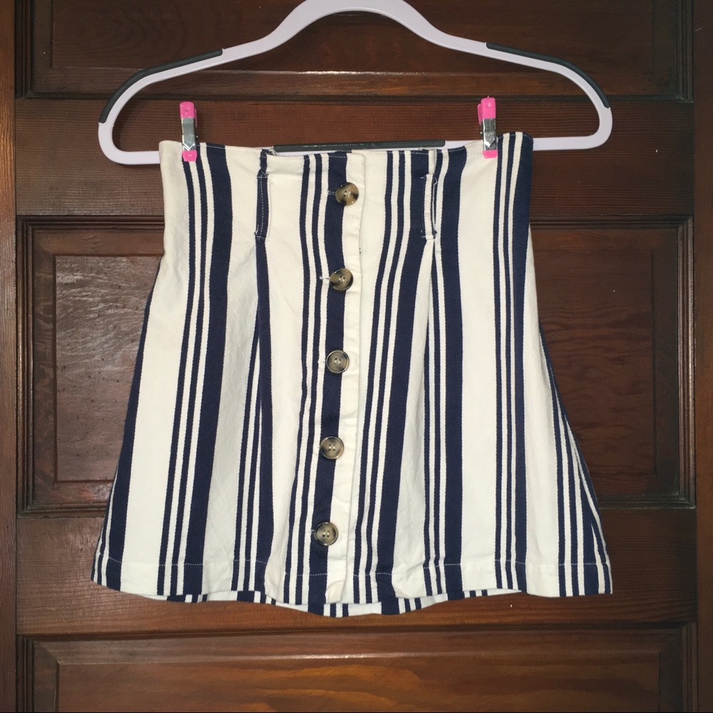 Small Skirt